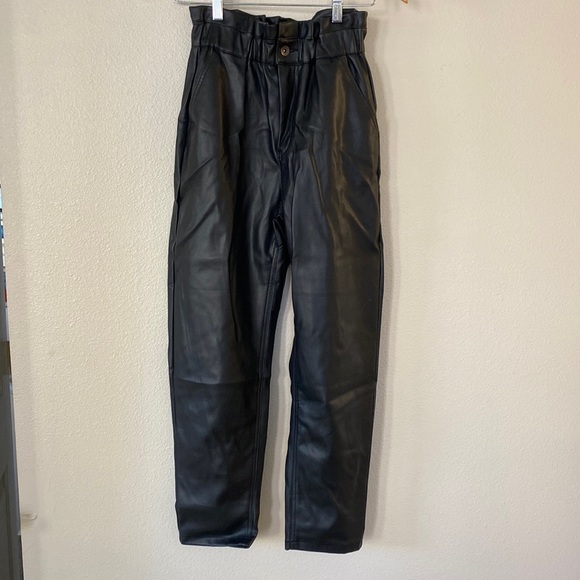 Zara Leather Paperbag Pants - Picture 2 of 6
